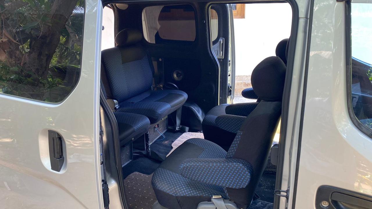 Nissan NV200 2012 for Rent